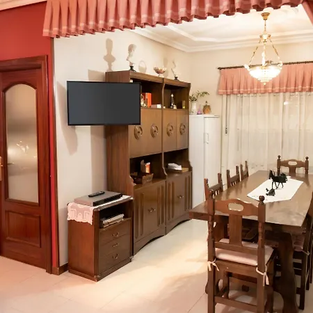 Charming House In With Private Pool Σπίτι διακοπών *